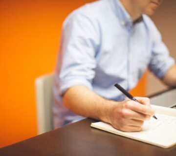 عمل ابحاث الماجستير