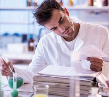 عمل ابحاث علمية